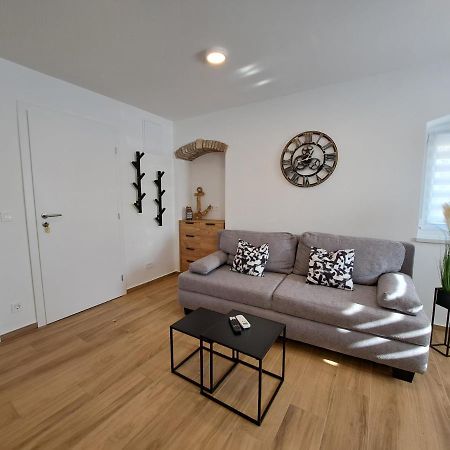Apartman Tea Mali Lošinj Eksteriør billede