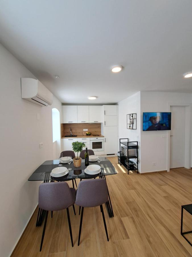 Apartman Tea Mali Lošinj Eksteriør billede