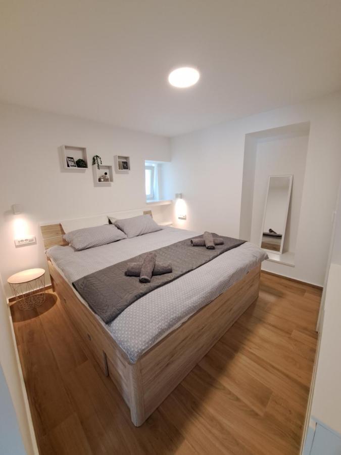 Apartman Tea Mali Lošinj Eksteriør billede