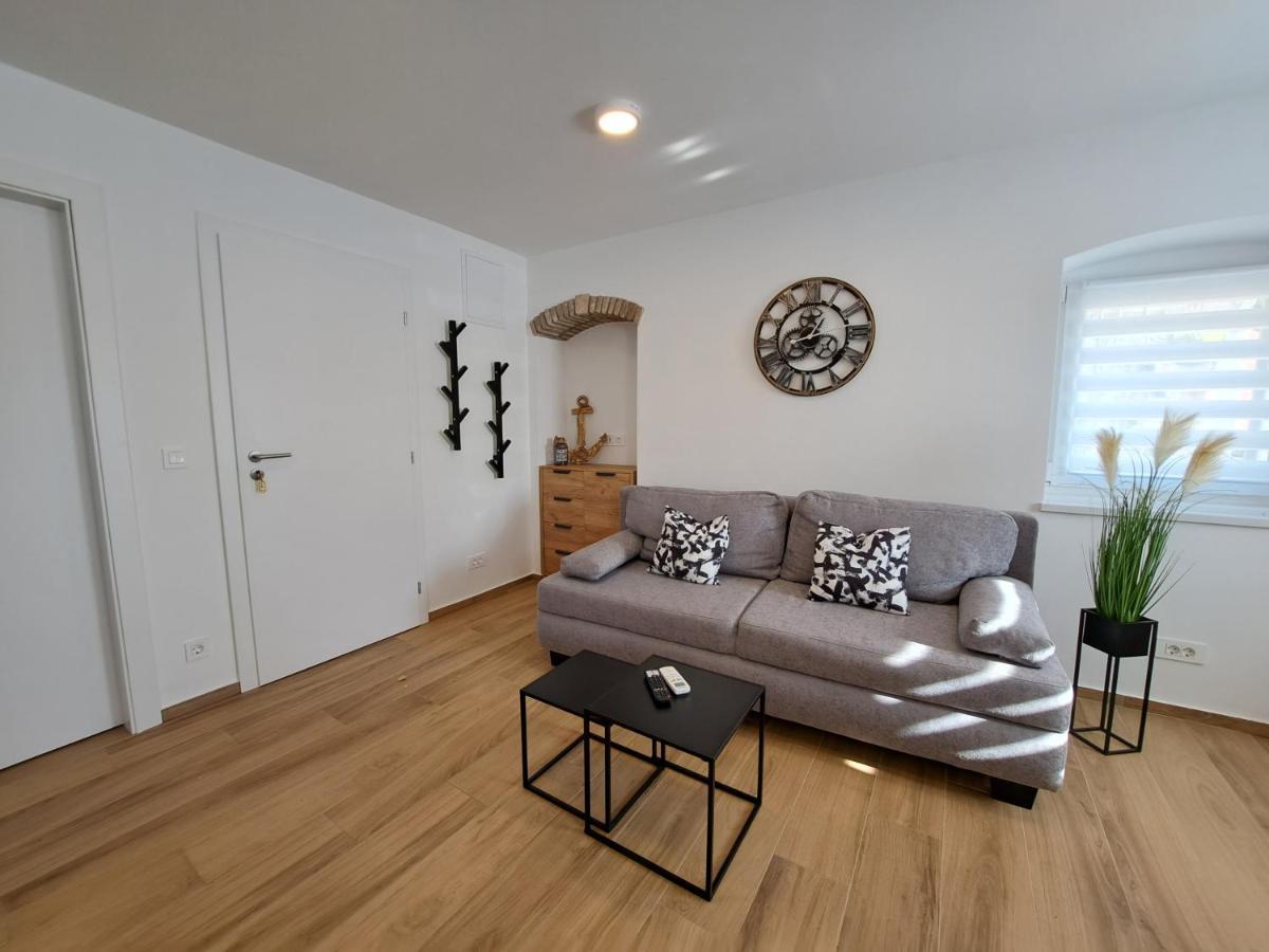 Apartman Tea Mali Lošinj Eksteriør billede